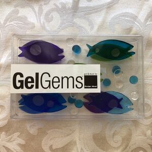 NIB GelGems Fish & Bubbles Window Clings 30 Piece Set in Clear Box